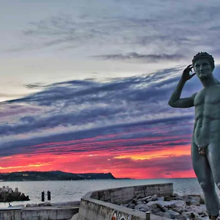 アパート Alighieri Lifestyle